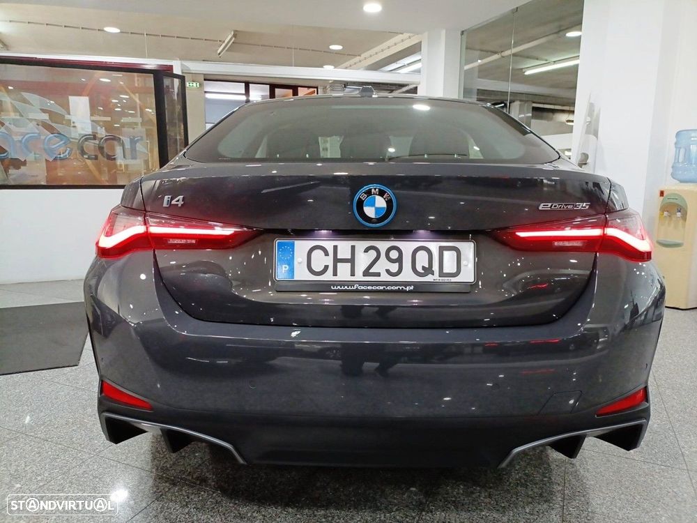 BMW i4 eDrive35 - 15