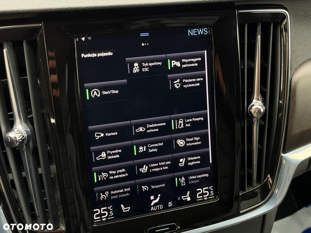 Volvo V90 Cross Country D5 AWD Pro - 20