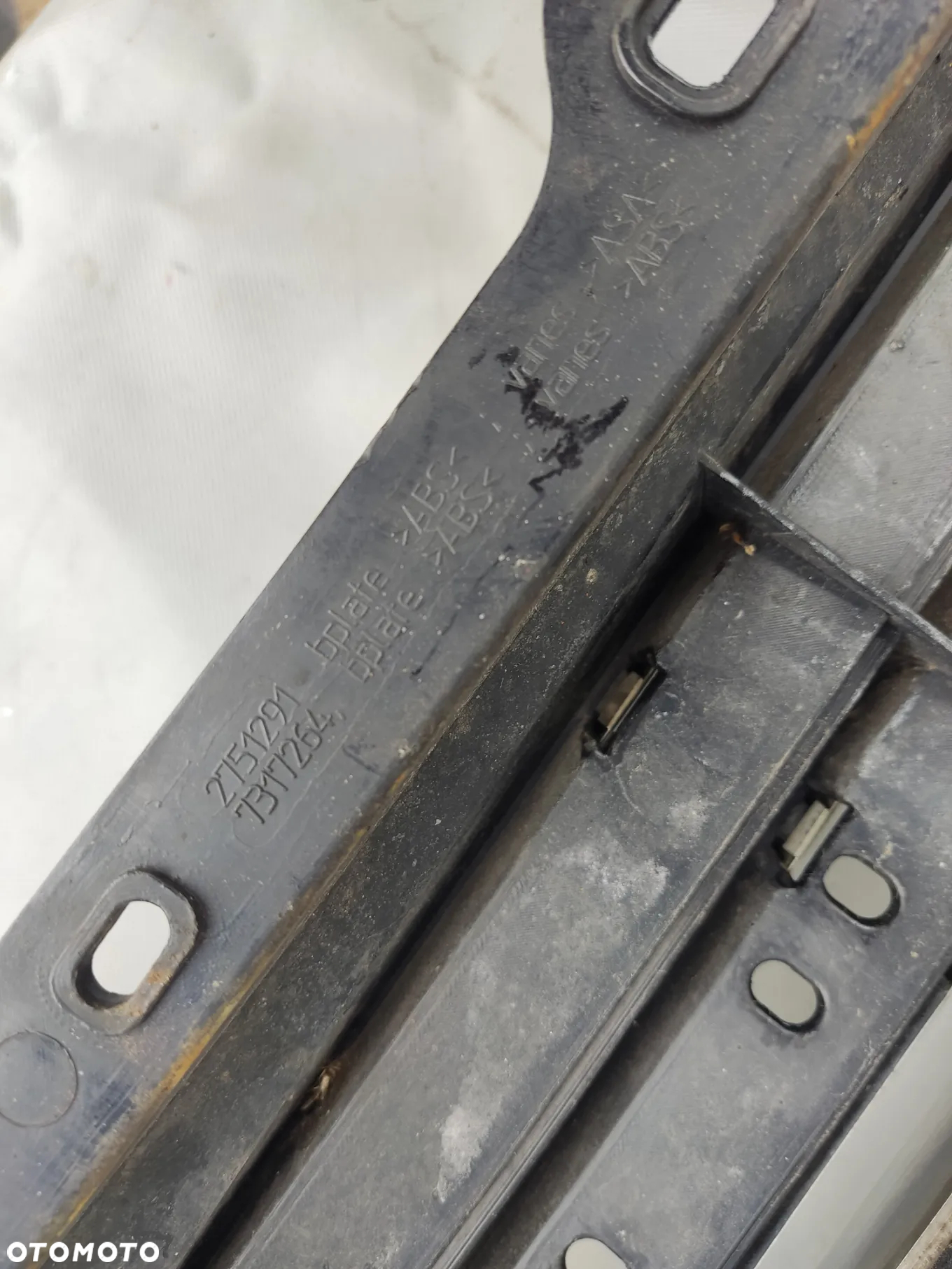 MINI COOPER R55 R56 R57 GRILL ATRAPA 166149-10 7317264 - 6