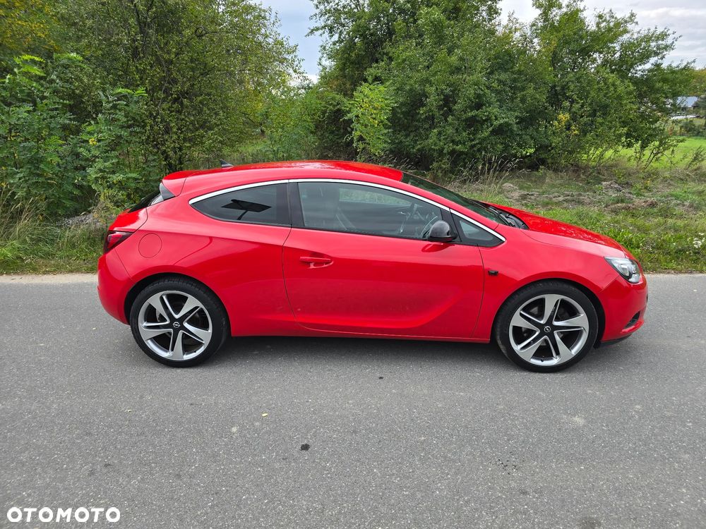 Opel Astra 1.6 Turbo Innovation - 23