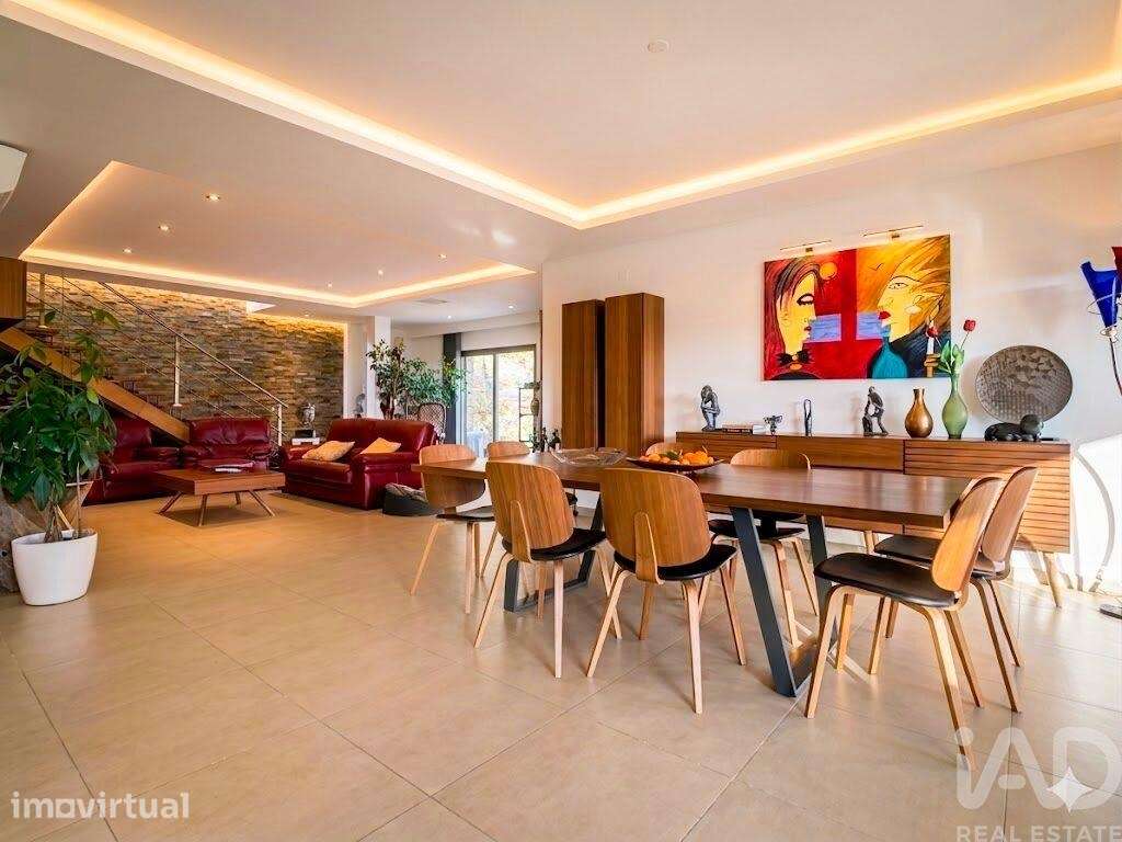Casa / Villa T4 em São Brás de Alportel de 230 m2 - Grande imagem: 5/7