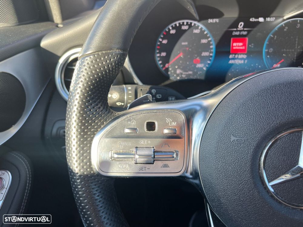 Mercedes-Benz GLC 300 - 22