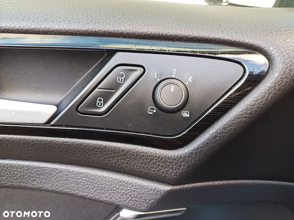 Volkswagen Golf VII 1.5 TSI BMT Evo Highline DSG - 20