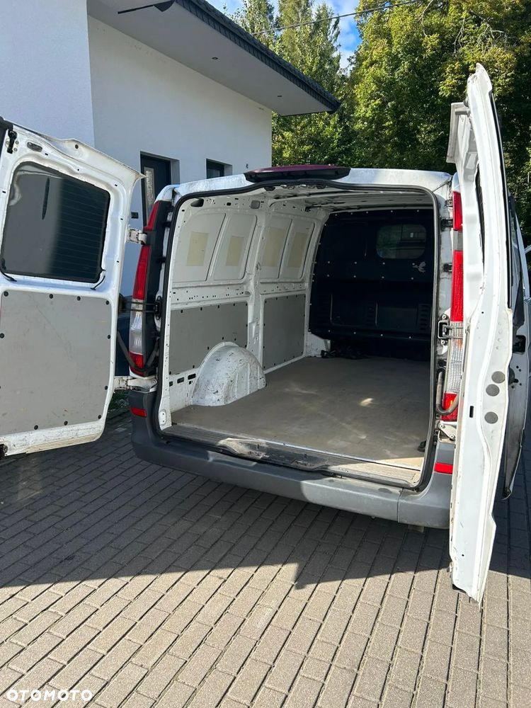 Mercedes-Benz VITO - 10