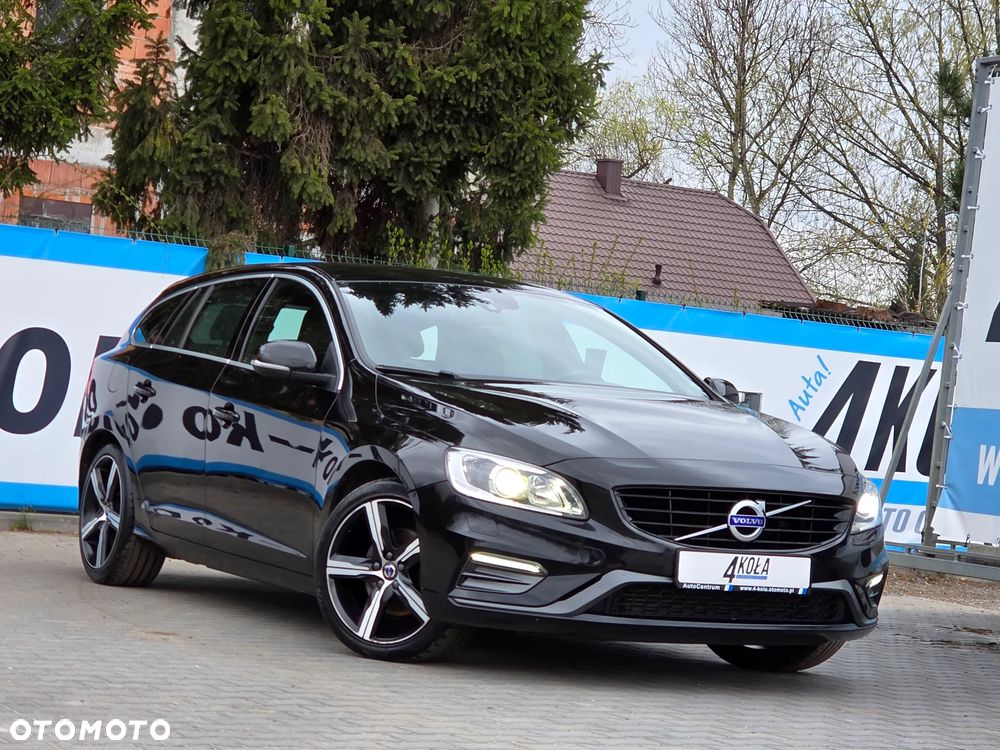 Volvo V60 T4 Geartronic R-Design - 1