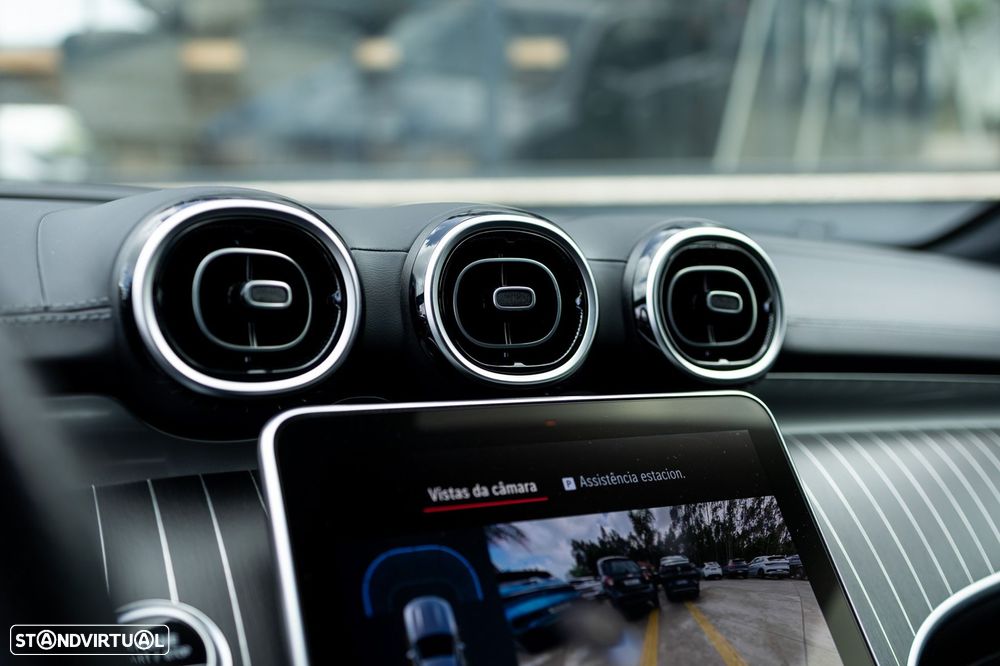 Mercedes-Benz C 300 e AMG Line - 38