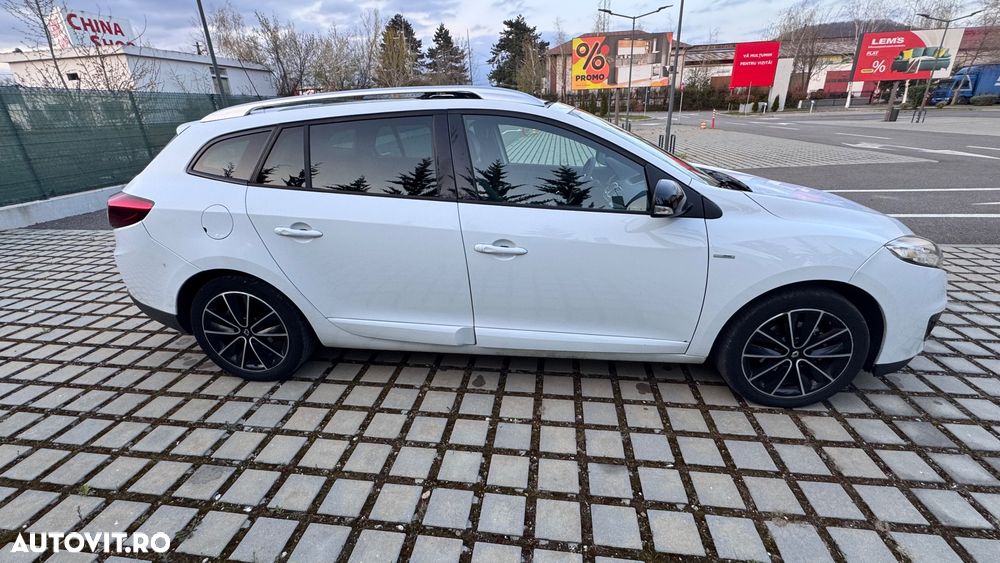 Renault Megane ENERGY dCi 110 Start & Stop Bose Edition - 13