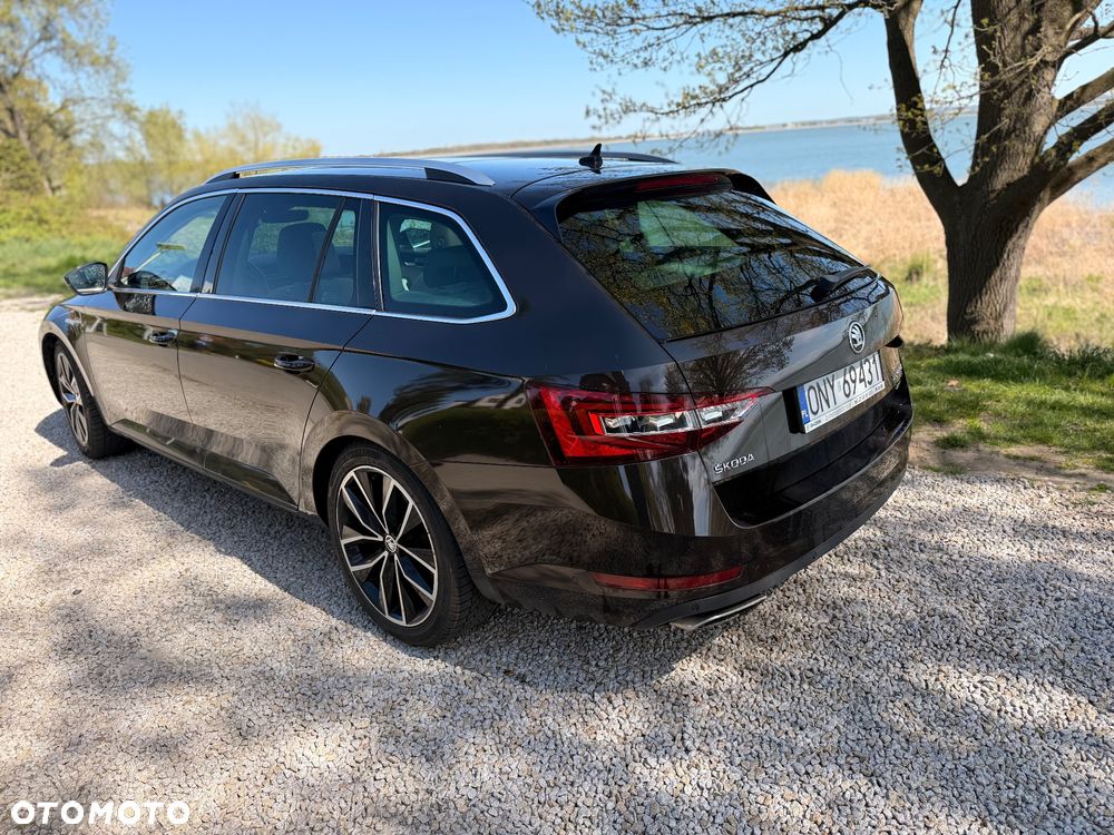Skoda Superb 2.0 TSI 4x4 L&K DSG - 16