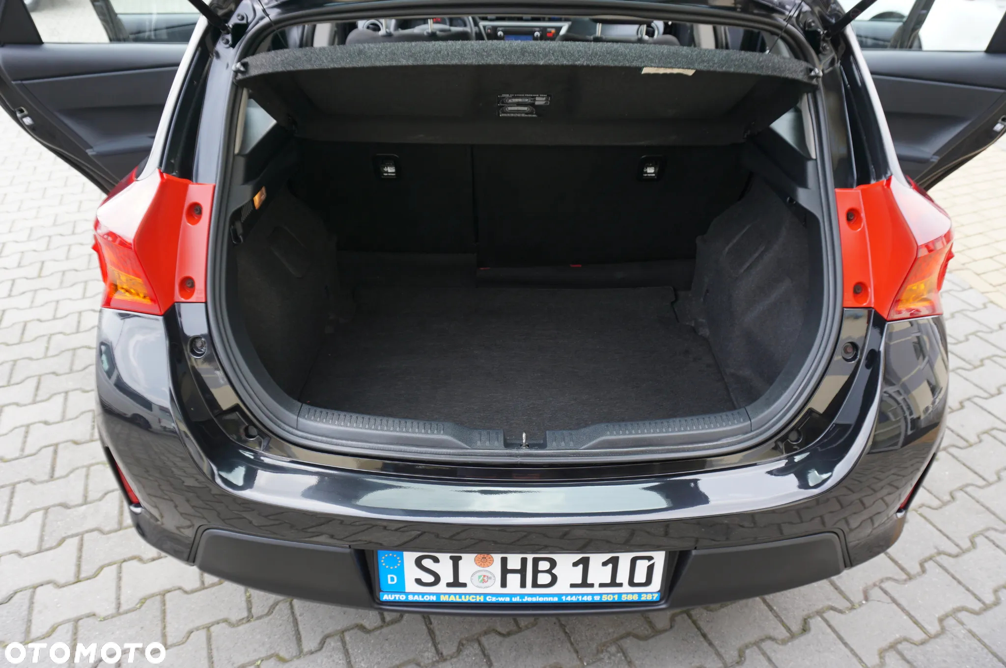 Toyota Auris 1.33 Dual-VVT-i Edition - 34