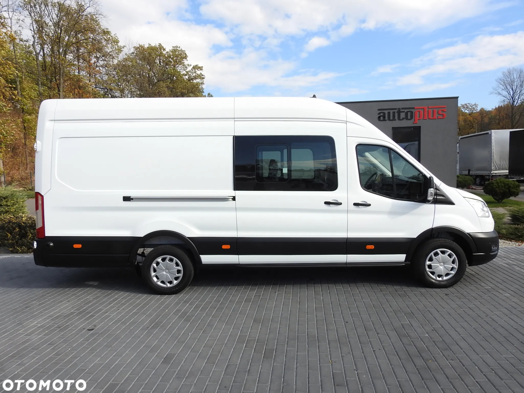 Ford TRANSIT FURGON BRYGADÓWKA 6 MIEJSCA TEMPOMAT KLIMATYZACJA LEDY 130KM [ J78198 ] - 8
