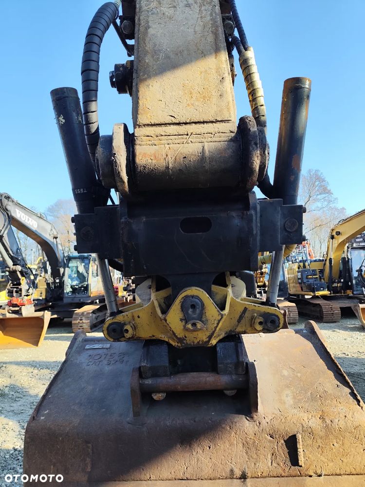 Caterpillar 329EL - 17