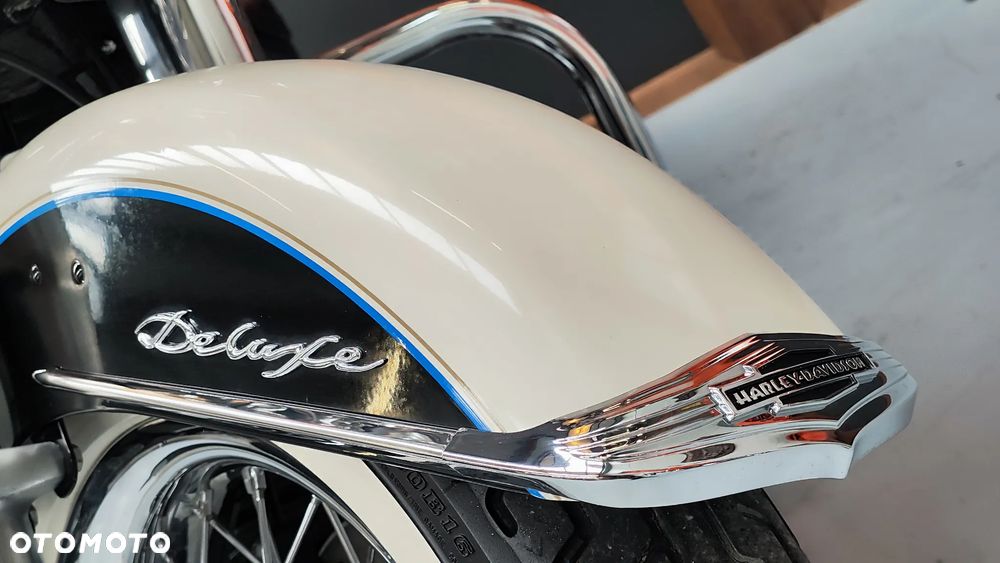 Harley-Davidson Softail Deluxe - 22