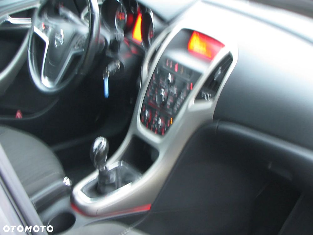 Opel Astra 1.4 Turbo Active - 12