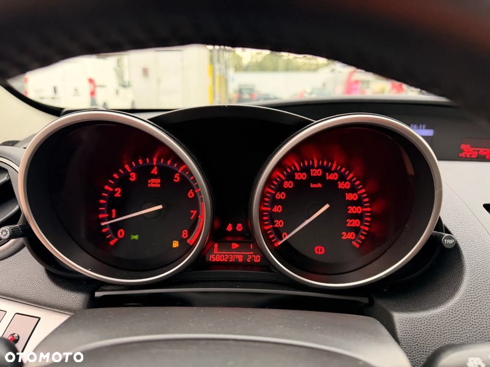 Mazda 3 1.6 Exclusive - 25