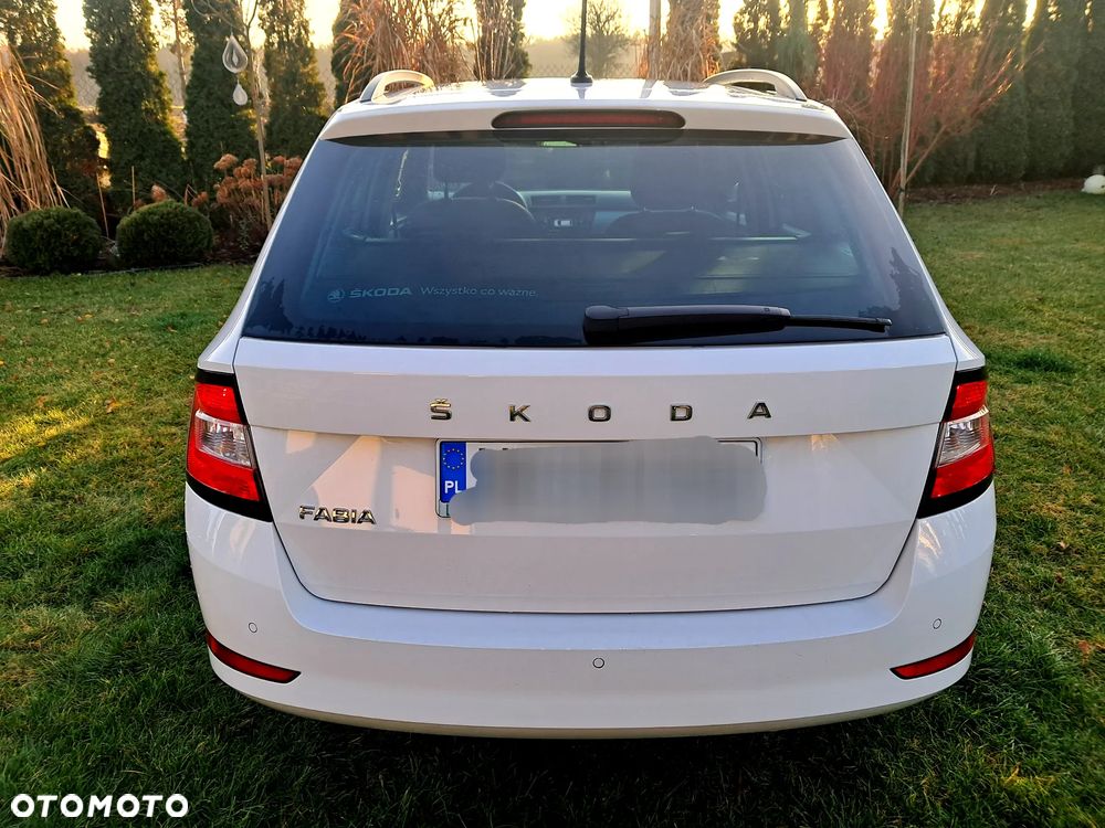 Skoda Fabia 1.0 TSI Ambition - 3