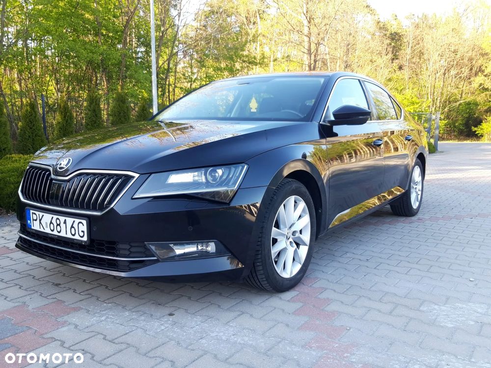 Skoda Superb 2.0 TDI Ambition - 2