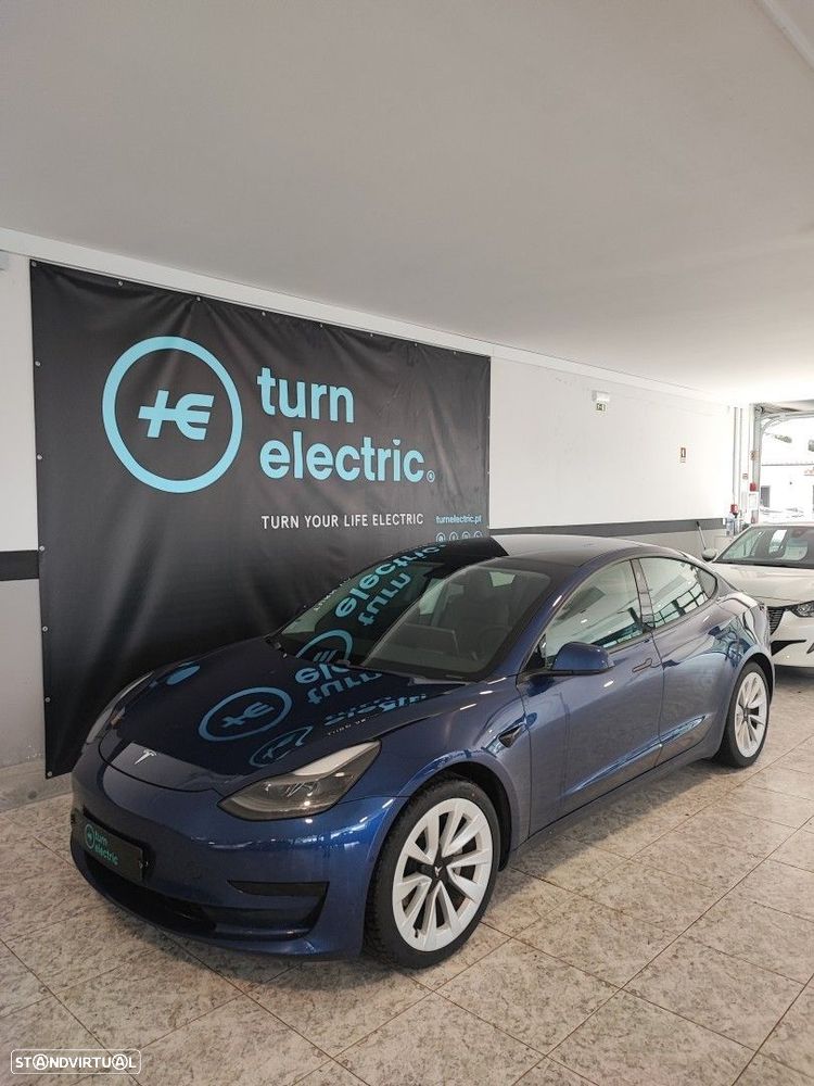 Tesla Model 3 Standard Range Plus RWD - 2