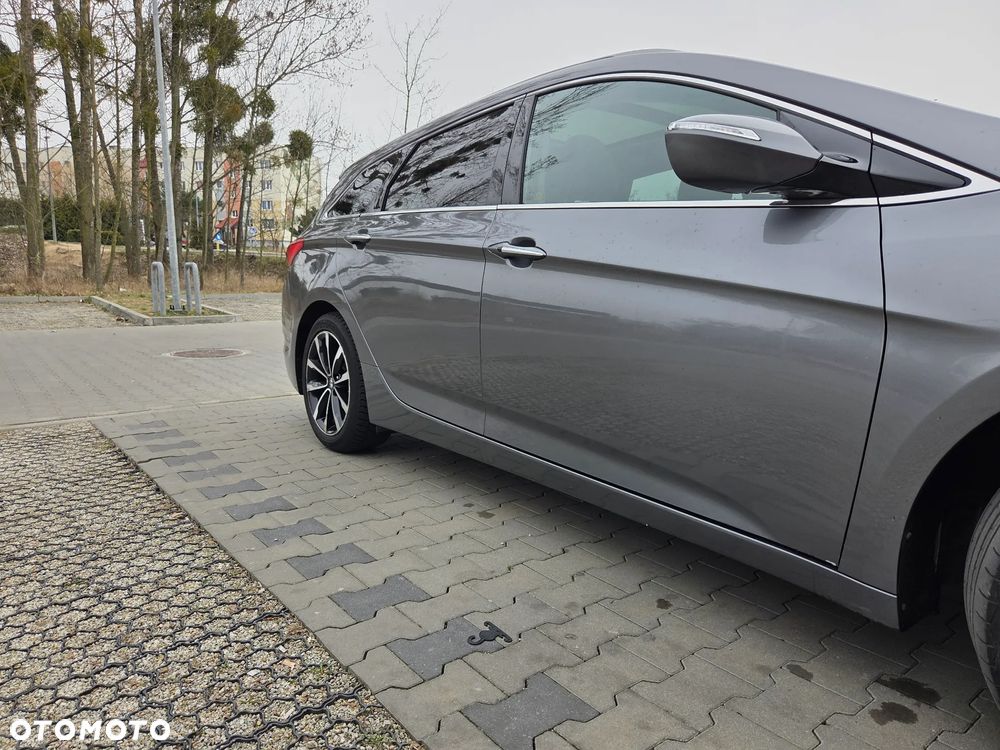 Hyundai i40 Kombi 1.7 CRDi DCT Premium - 21