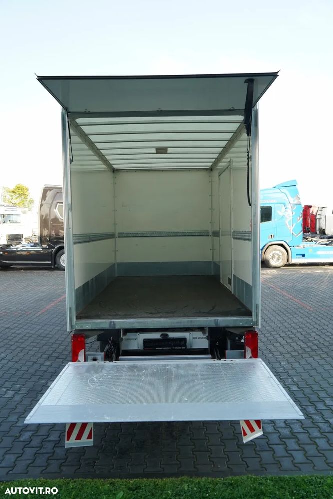 Mercedes-Benz SPRINTER 315 CDI / CONTAINER 4.4 M / 750 KG LIFT / TWIN / IMPORTAT - 10