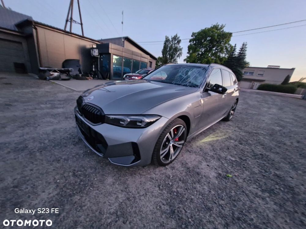 BMW Seria 3 320e xDrive M Sport - 2
