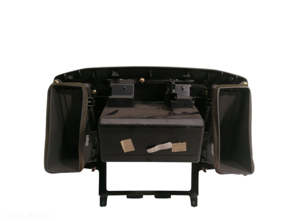 RAMKA OSŁONA RADIA KRATKI NAWIEWU NISSAN ALTIMA L31 06-12 1 - 2