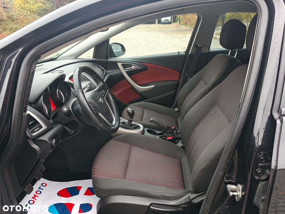 2011 Opel Astra 1.4 Turbo Edition Sport, photograph 7