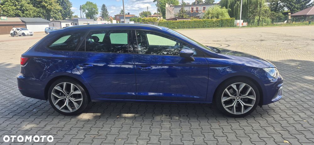 Seat Leon 2.0 TSI OPF DSG FR Plus - 4