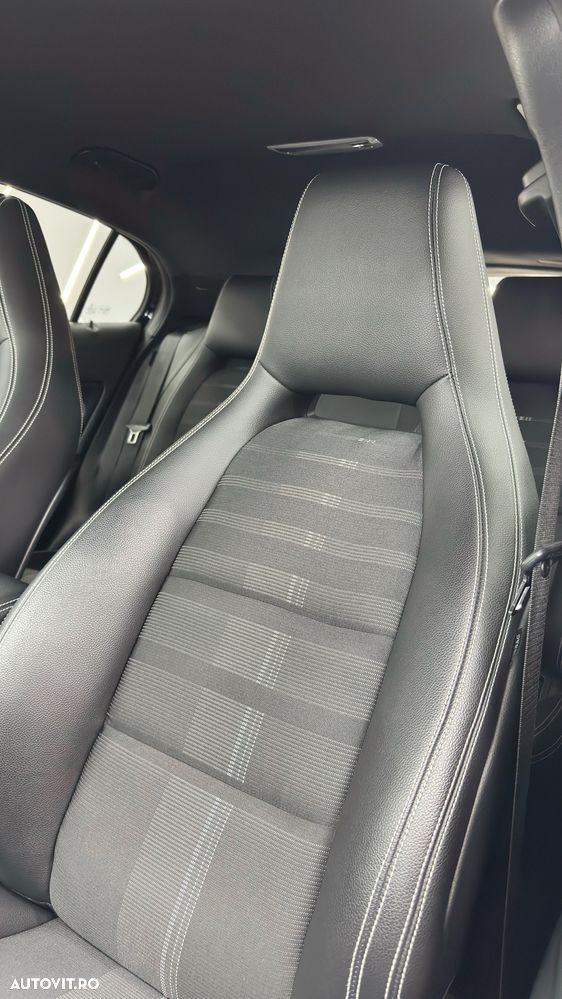 Mercedes-Benz GLA 200 d 4MATIC Aut. - 19