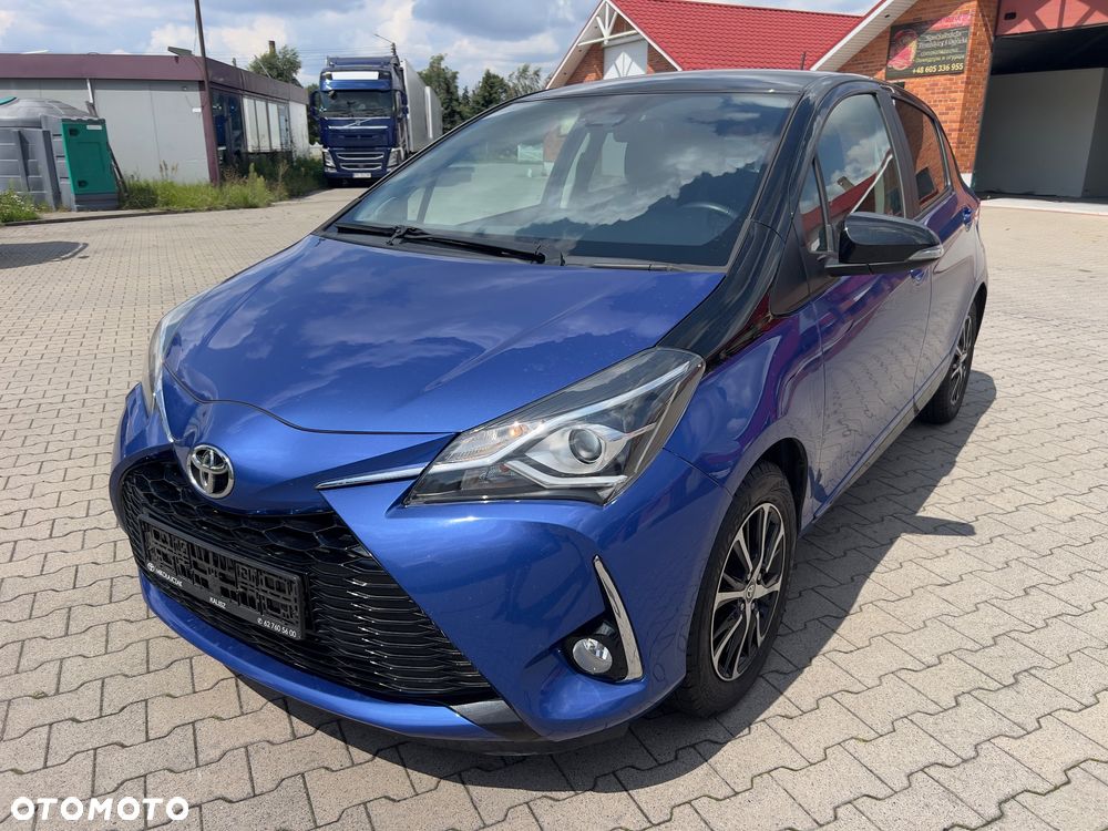 Toyota Yaris 1.0 Premium EU6 - 24