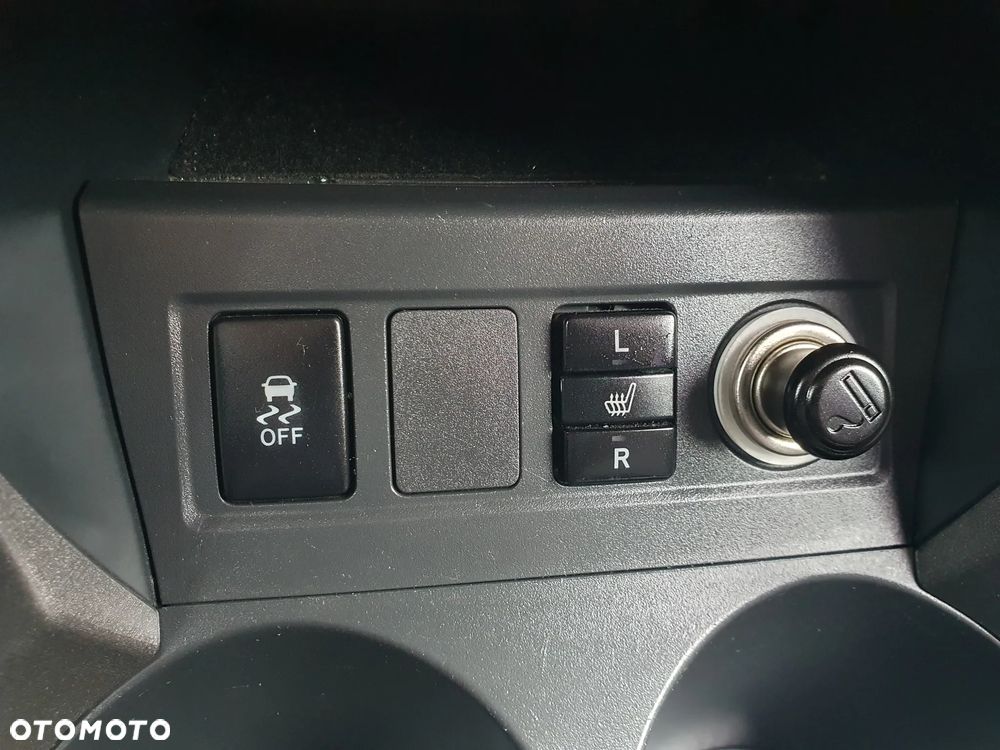 Toyota RAV4 2.0 VVT-i Luna - 19