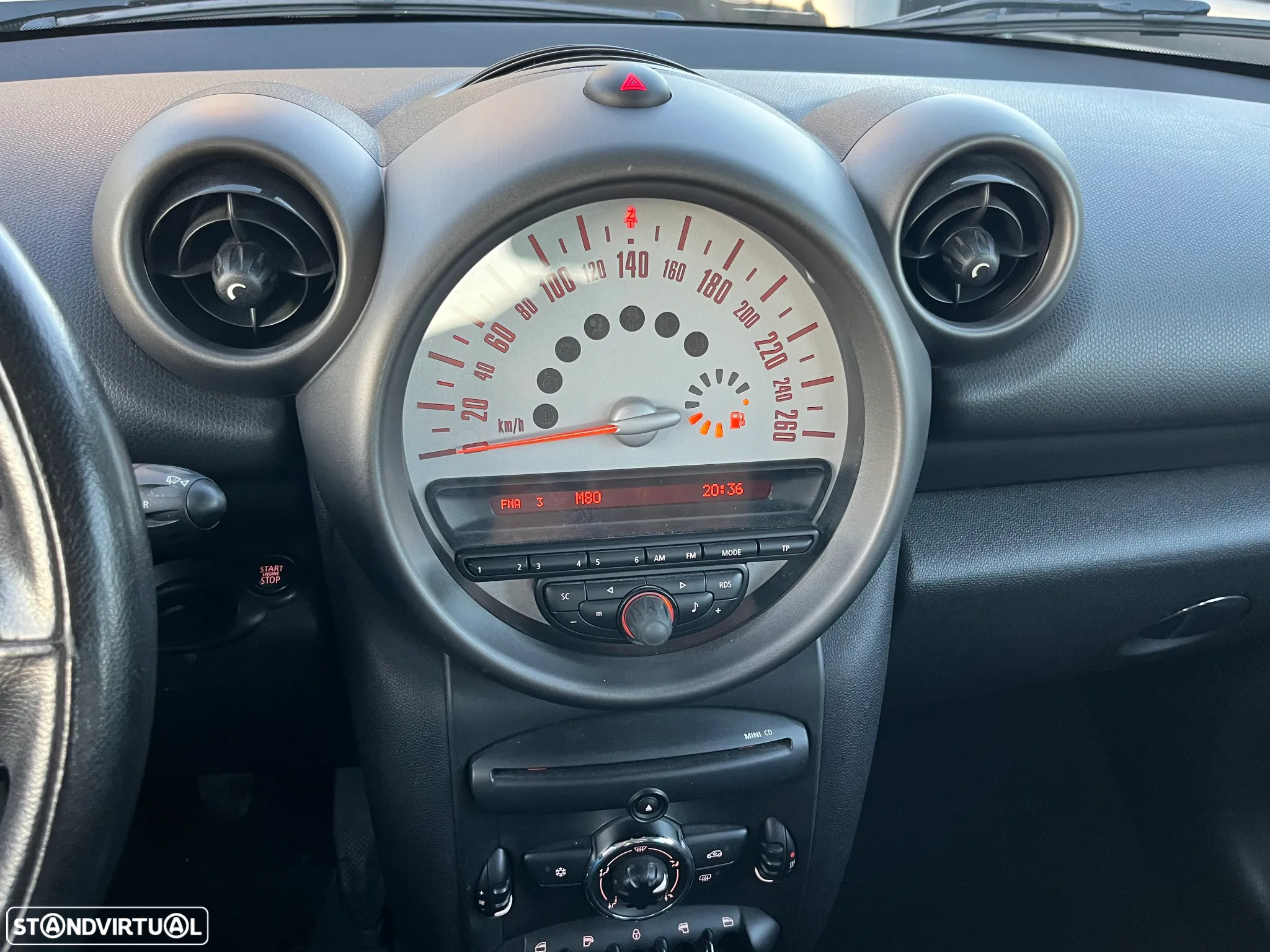 MINI Countryman Cooper D - 11
