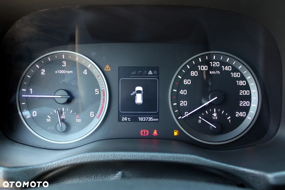 Hyundai Tucson 1.7 CRDI BlueDrive Style 2WD - 28