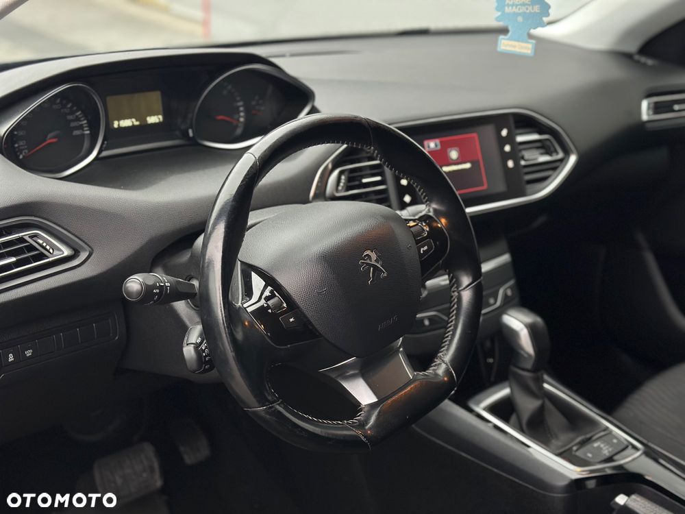 Peugeot 308 1.6 BlueHDi Active S&S EAT6 - 8