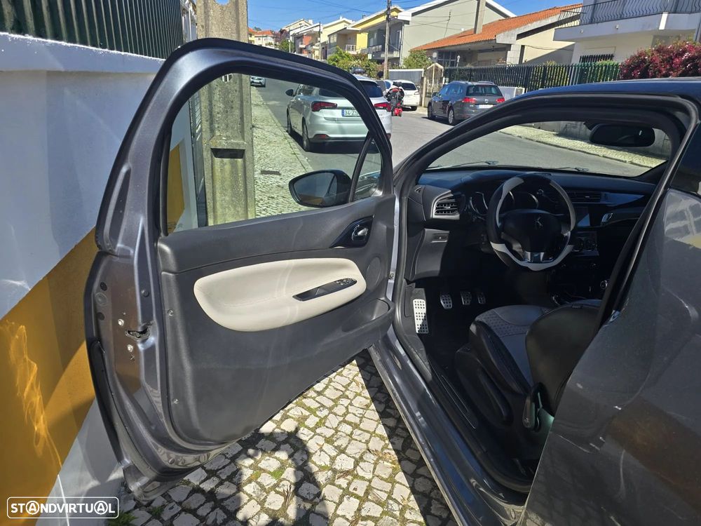 Citroën DS3 1.6 HDi Airdream Sport Chic - 16