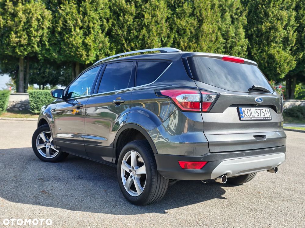 Ford Kuga 2.0 TDCi 4x4 Titanium - 4