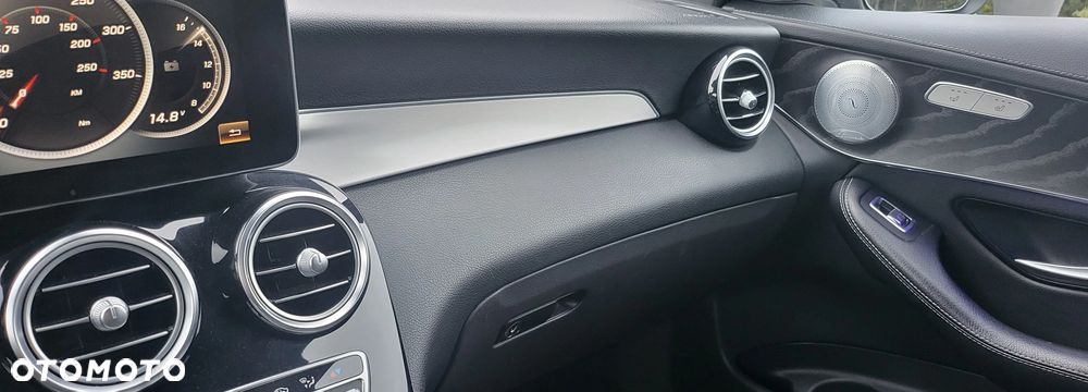 Mercedes-Benz GLC 250 d 4Matic 9G-TRONIC AMG Line - 13