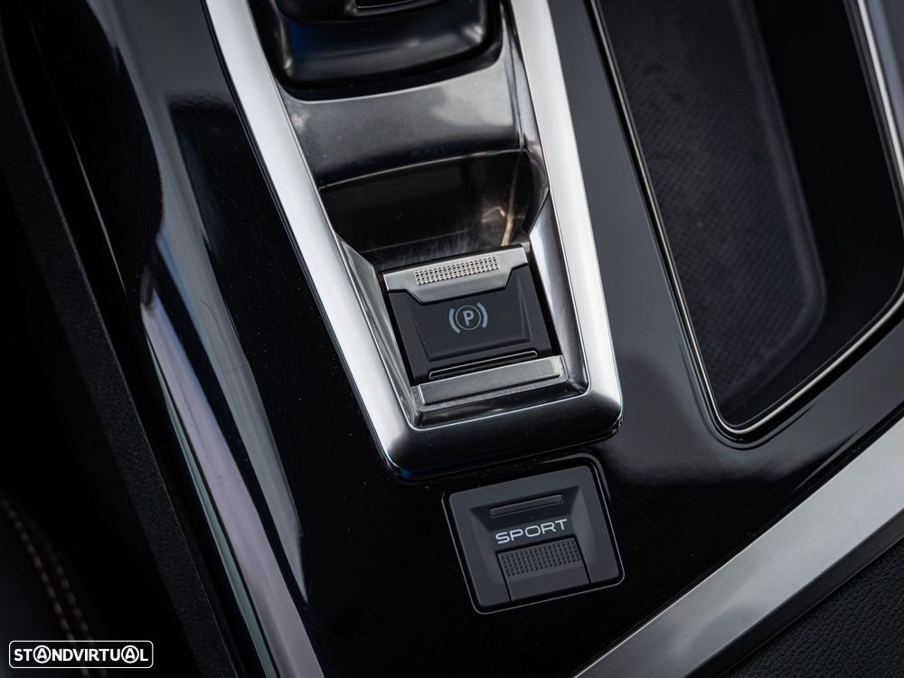 Peugeot 3008 1.5 BlueHDi GT Line EAT8 - 20