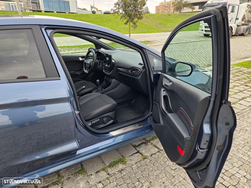 Ford Fiesta 1.0 EcoBoost MHEV ST-Line - 30