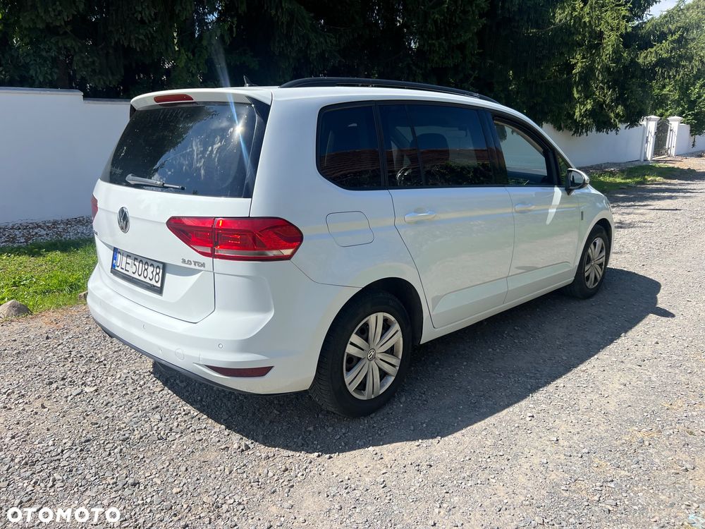 Volkswagen Touran 2.0 TDI BMT Highline DSG - 4