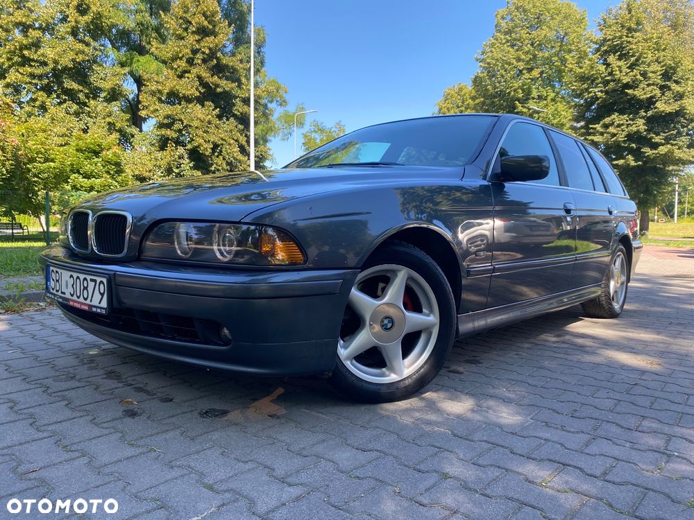 BMW Seria 5 520d - 1