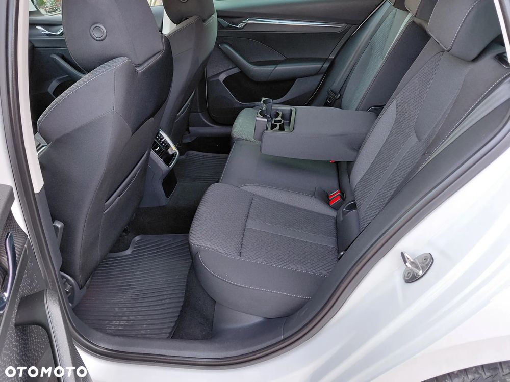 Skoda Octavia 1.5 TSI e-Tec Style DSG - 23