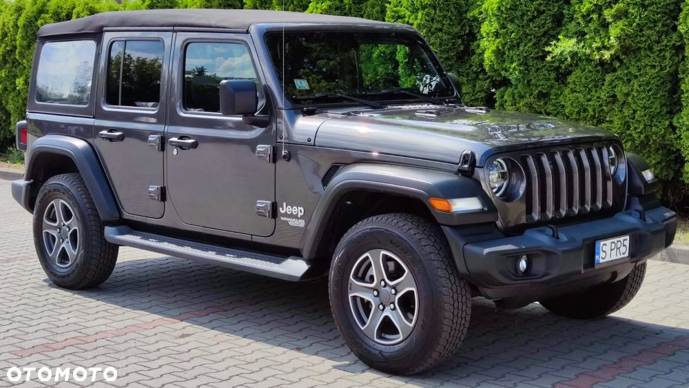 Jeep Wrangler - 3