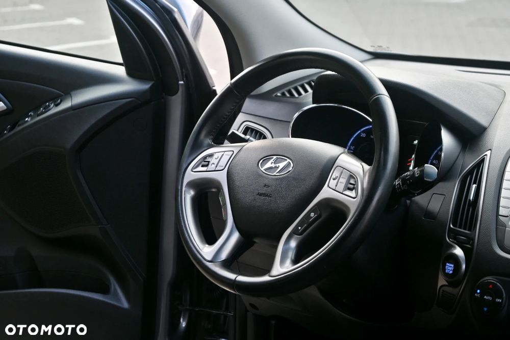Hyundai ix35 2.0 CRDi Premium 4WD - 24
