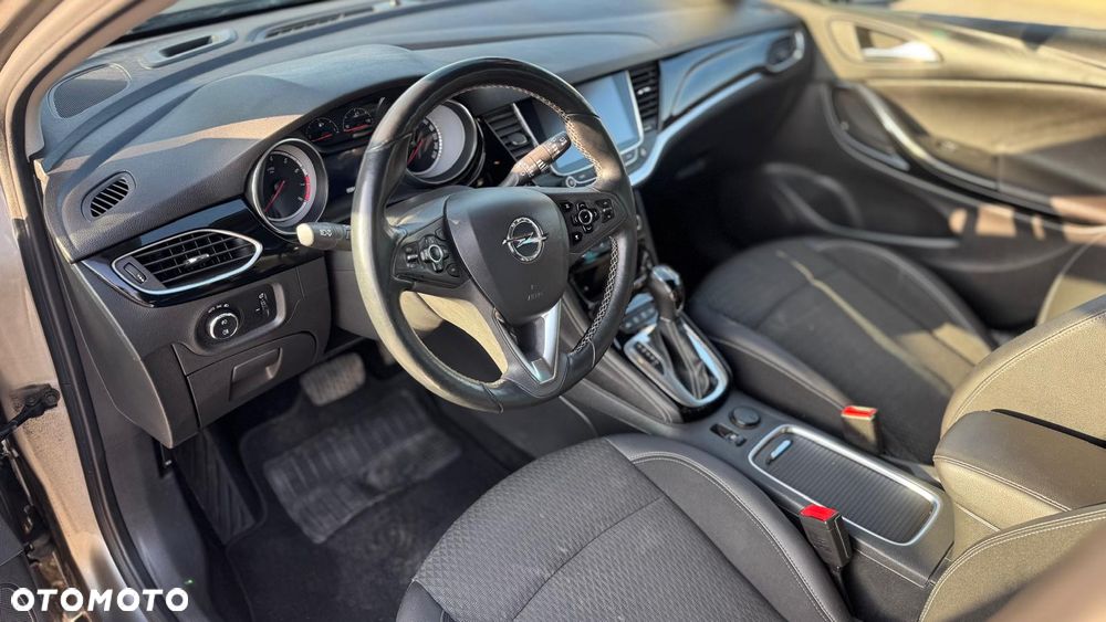 Opel Astra 1.4 Turbo Start/Stop Automatik Innovation - 9