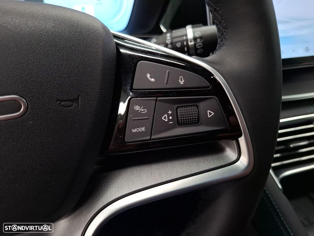 BYD Seal U 1.5 DM-i Comfort — fotografia 16