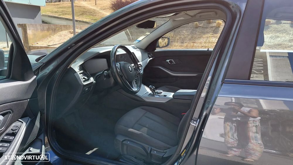 BMW 330 e Corporate Edition Auto - 6