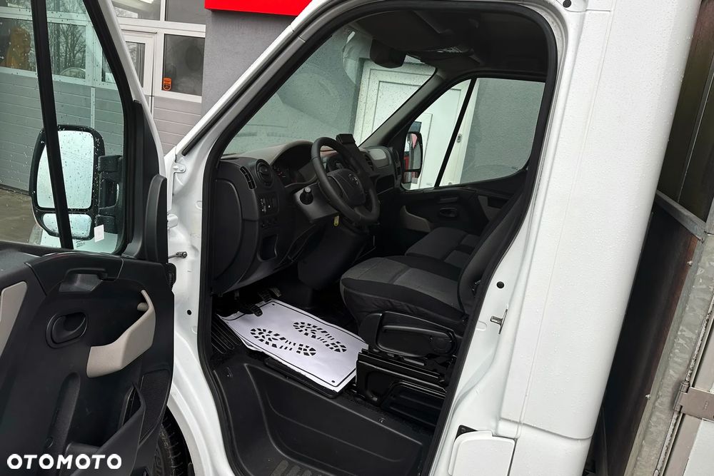 Renault Master III, Nissan NV400 - 19