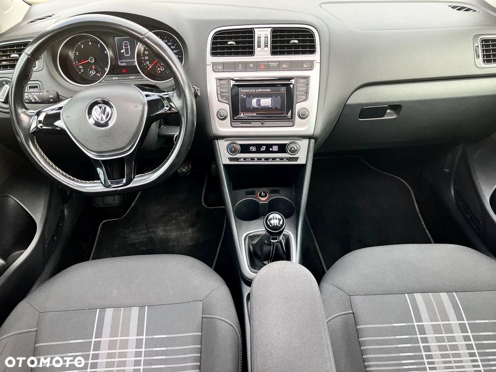 Volkswagen Polo 1.0 (Blue Motion Technology) Comfortline - 26