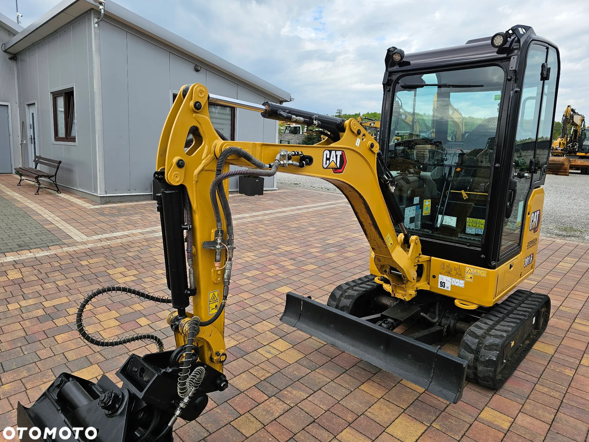 Caterpillar 301.6 - 20