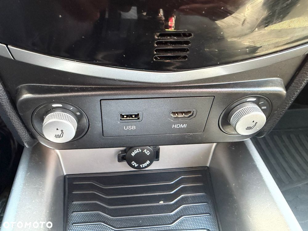 SsangYong/KGM Tivoli e-XDi 160 4WD Start/Stop Crystal - 23